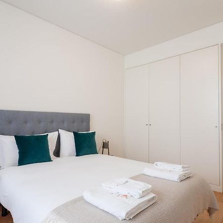 Flh Chiado Central Flat Lisbon Exterior photo