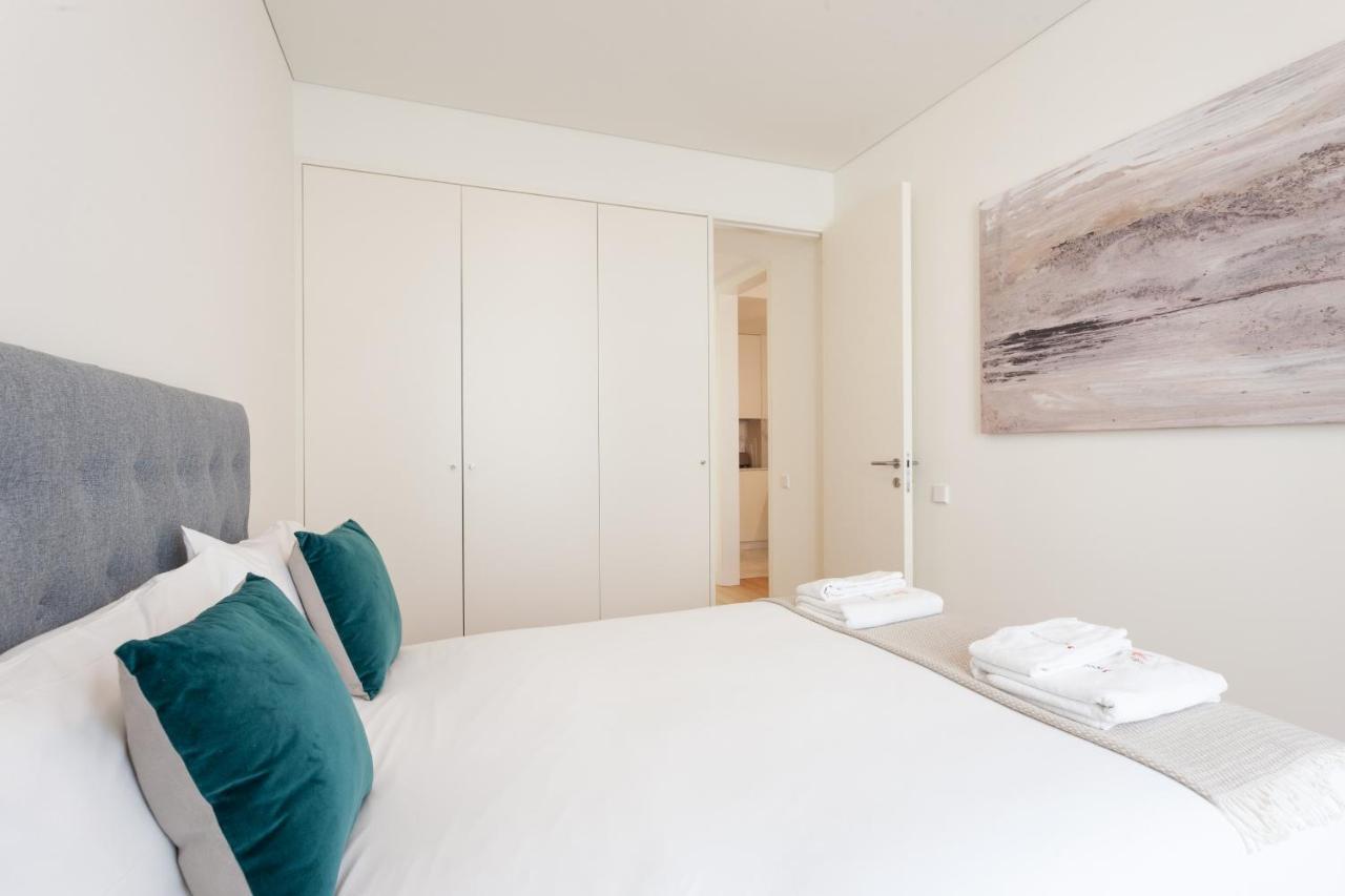 Flh Chiado Central Flat Lisbon Exterior photo